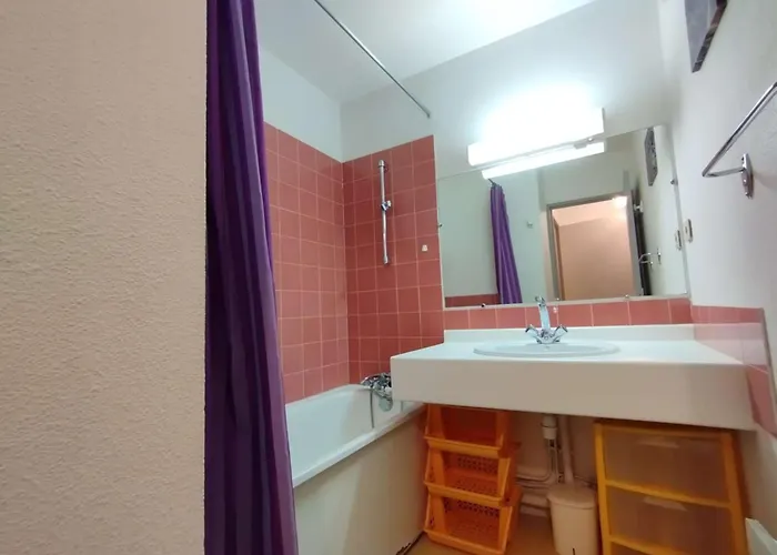 T2 Avec Balcon Au Cœur Des Thermes - 6 Pers, Parking, Proche Télécabines, équipé Confort - Fr-1-457-230 Apartamento